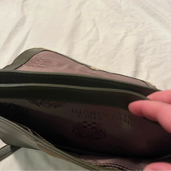 Vince Camuto genuine leather and suede hand bag - Picture 4 of 16